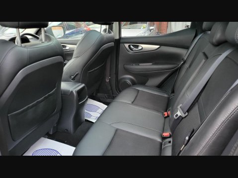 Nissan Qashqai TEKNA DIG-T 19