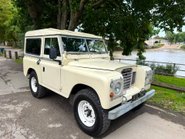 Land Rover 88 Series III SUV 49
