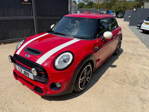 Mini Hatch 2.0 Cooper S Works 210 3dr 19