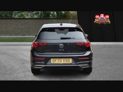 Volkswagen Golf GTE DSG 8