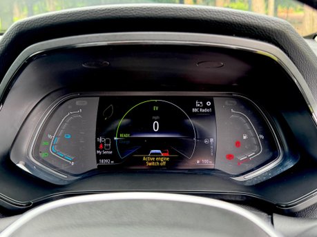 Renault Captur TECHNO E-TECH 30