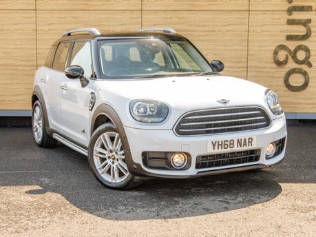 Mini Countryman COOPER D ALL4 EXCLUSIVE