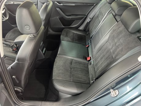 Skoda Octavia SE L TDI 19