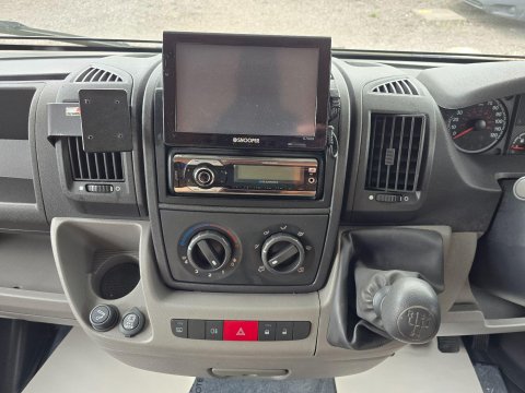 Swift Suntor 590RS Motorhome 17