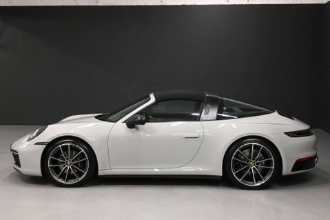 Porsche 911 3.0 911 Targa 4 Auto 4WD 2dr 61