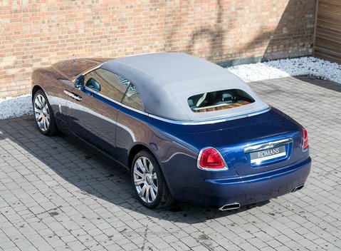 Rolls-Royce Dawn 11