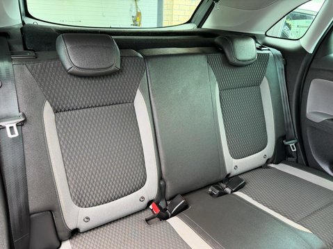 Vauxhall Crossland X 1.2 Elite Euro 6 5dr 16