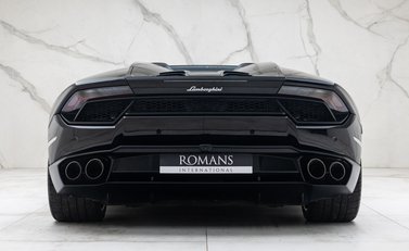 Lamborghini Huracan Spyder LP 580-2 8