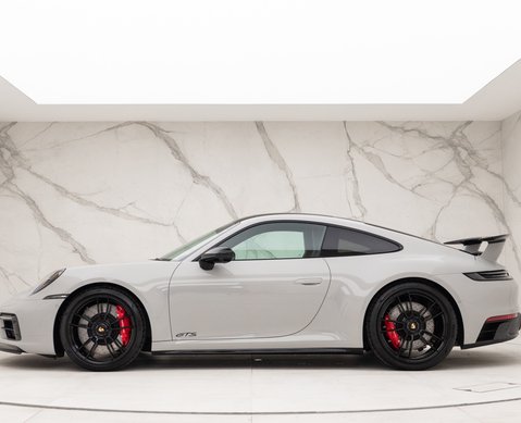Porsche 911 CARRERA GTS (992) 