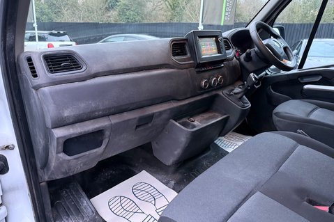 Renault Master 35 L3H3 LONG WHEEL BASE - REVERSE CAMERA - NEW MOT - FULL SERVICE HISTORY 18