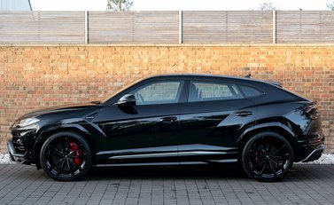 Lamborghini Urus 2