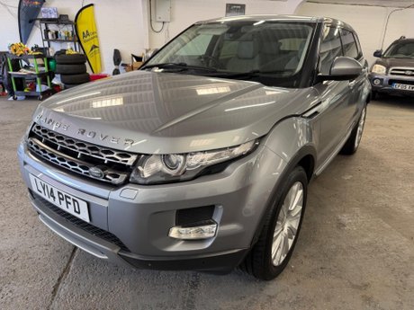 Land Rover Range Rover Evoque 2.2 SD4 Prestige Auto 4WD Euro 5 (s/s) 5dr 3