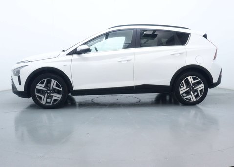 Hyundai BAYON 1.0 T-GDi MHEV Premium SUV 5dr Petrol Hybrid DCT Euro 6 (s/s) (100 ps) 9