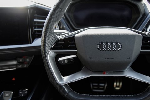 Audi Q4 SPORTBACK EDITION 1 22