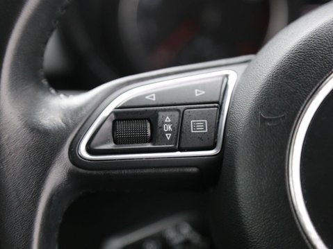 Audi A1 1.0 TFSI Sport Euro 6 (s/s) 3dr 11