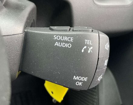 Dacia Duster 1.6 Duster Comfort SCe 4x2 5dr 45