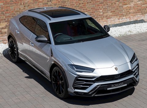 Lamborghini Urus 9