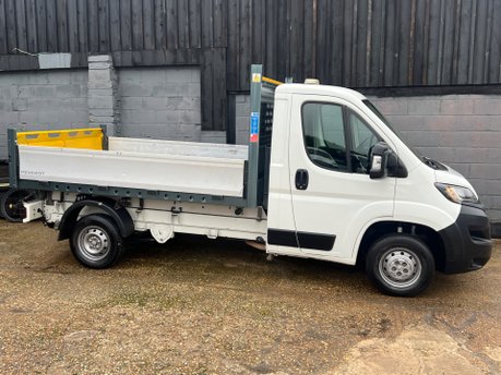 Peugeot Boxer 2.2 BlueHDi 335 Built for Business L2 Euro 6 (s/s) 2dr 3