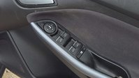 Ford Focus 1.6 Titanium Navigator Hatchback 5dr Petrol Powershift Euro 5 (125 ps) 33