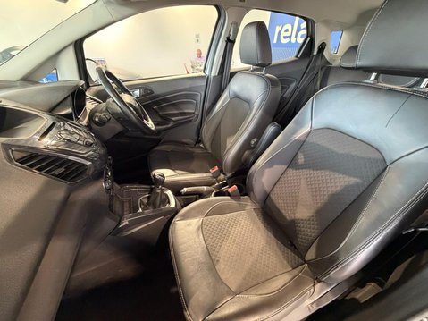 Ford Ecosport 1.0T EcoBoost Titanium 2WD Euro 5 (s/s) 5dr 23