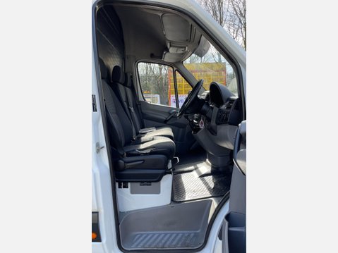 Mercedes-Benz Sprinter 2.1 313 CDi RWD L2 4dr 23