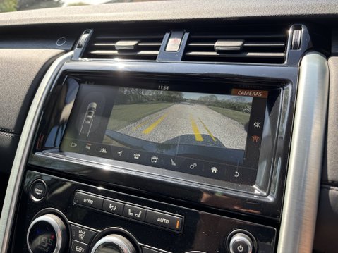 Land Rover Discovery TD6 HSE 16