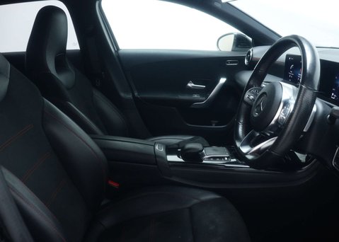Mercedes-Benz A Class 1.3 A 180 AMG Line Exeutive Auto 5dr 43