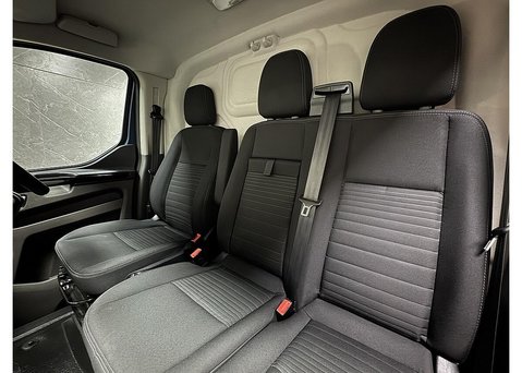 Ford Transit Custom 2.0 280 EcoBlue Limited Panel Van 5dr Diesel Manual L1 H1 Euro 6 (s/s) (130 51