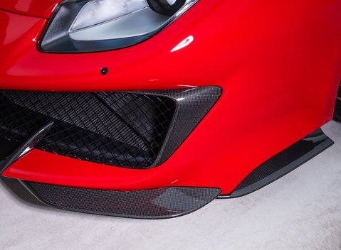 Ferrari 488 Pista 31