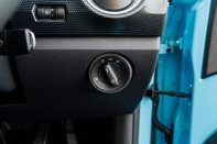Volkswagen Up BASE 11