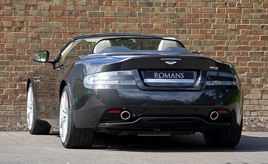Aston Martin DB9 Volante 10