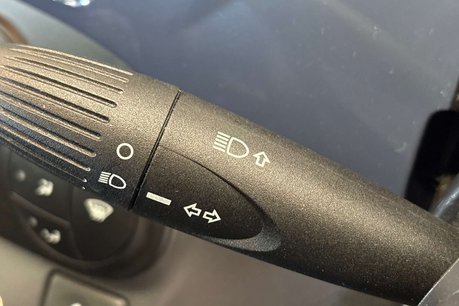 Fiat 500 0.9 TwinAir Lounge Hatchback 3dr Petrol Dualogic Euro 5 (s/s) (85 bhp) 44