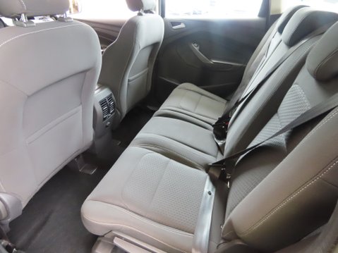 Ford Kuga ZETEC TDCI 7