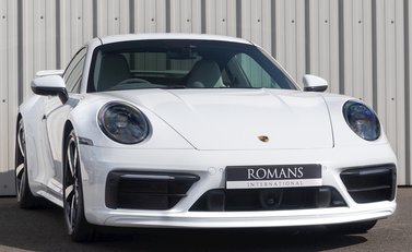Porsche 911 (992) Carrera 4S 1