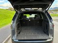 Land Rover Discovery 3.0 Discovery R-Dynamic HSE D MHEV Auto 4WD 5dr 14