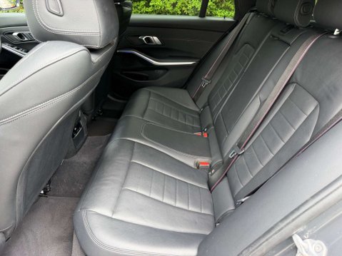 BMW 3 Series 3.0 330d M Sport+ Edition Auto 5dr 28