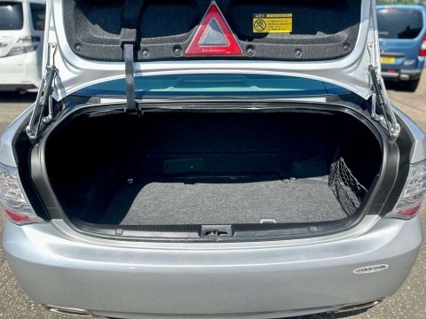 Toyota Crown 3.5 Hybrid Special Edition 5dr 61