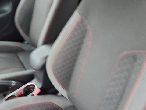 Ford Fiesta ST-LINE 20