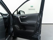 Toyota Rav4 2.5 VVT-h GPF Design SUV 5dr Petrol Hybrid CVT Euro 6 (s/s) (218 ps) 17