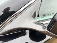 Aston Martin DBS V12 VOLANTE CARBON BLACK EDITION 42