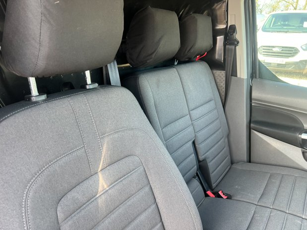 Ford Transit Connect SWB L1H1 Low Roof Limited 200 Air Con Cruise EURO 6 NO VAT 24