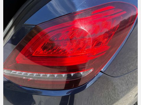 Mercedes-Benz C Class 2.0 C 220 Sport Premium+ D Auto 4dr 52