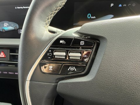 Kia EV6 77.4kWh GT-Line Hatchback 5dr Electric Auto (225 bhp) 36