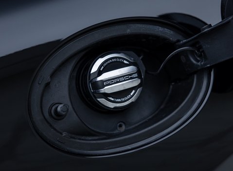 Porsche 911 GT3 TOURING (992.2) 33