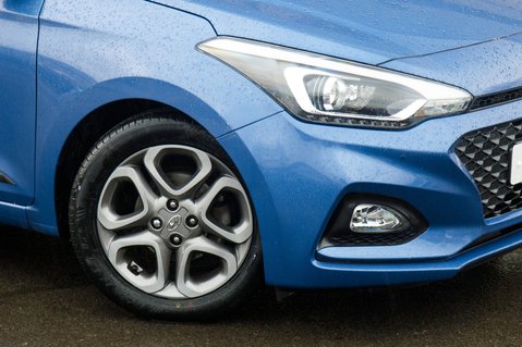 Hyundai i20 MPI PREMIUM SE NAV 11