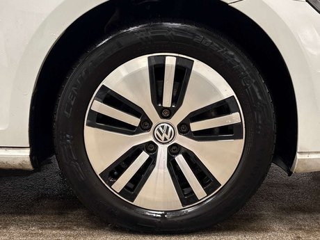 Volkswagen Golf e-Golf 5dr 5
