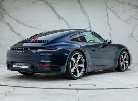 Porsche 911 Carrera S (992) 3