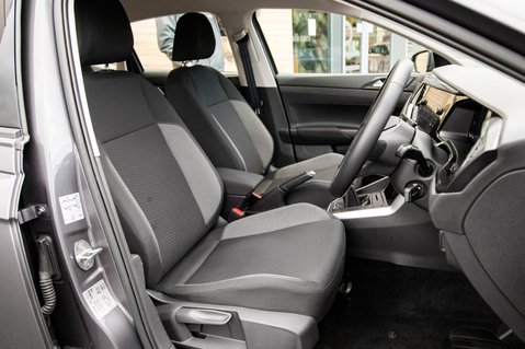 Volkswagen Polo LIFE TSI 26