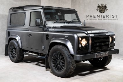 Land Rover Defender 90 TD XS STATION WAGON. COMPREHENSIVE LSH. VB AIR SUSPENSION. KHAN WHEELS.