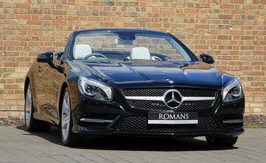 Mercedes-Benz SL Class SL500 AMG Sport 1